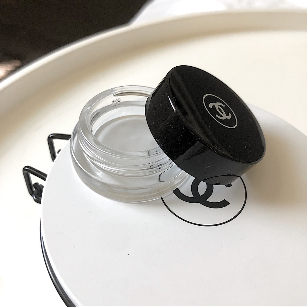 2 x Chanel CC Beauty Glass Bottle Jar Container for Makeup Travel designer - Picture 7 of 8